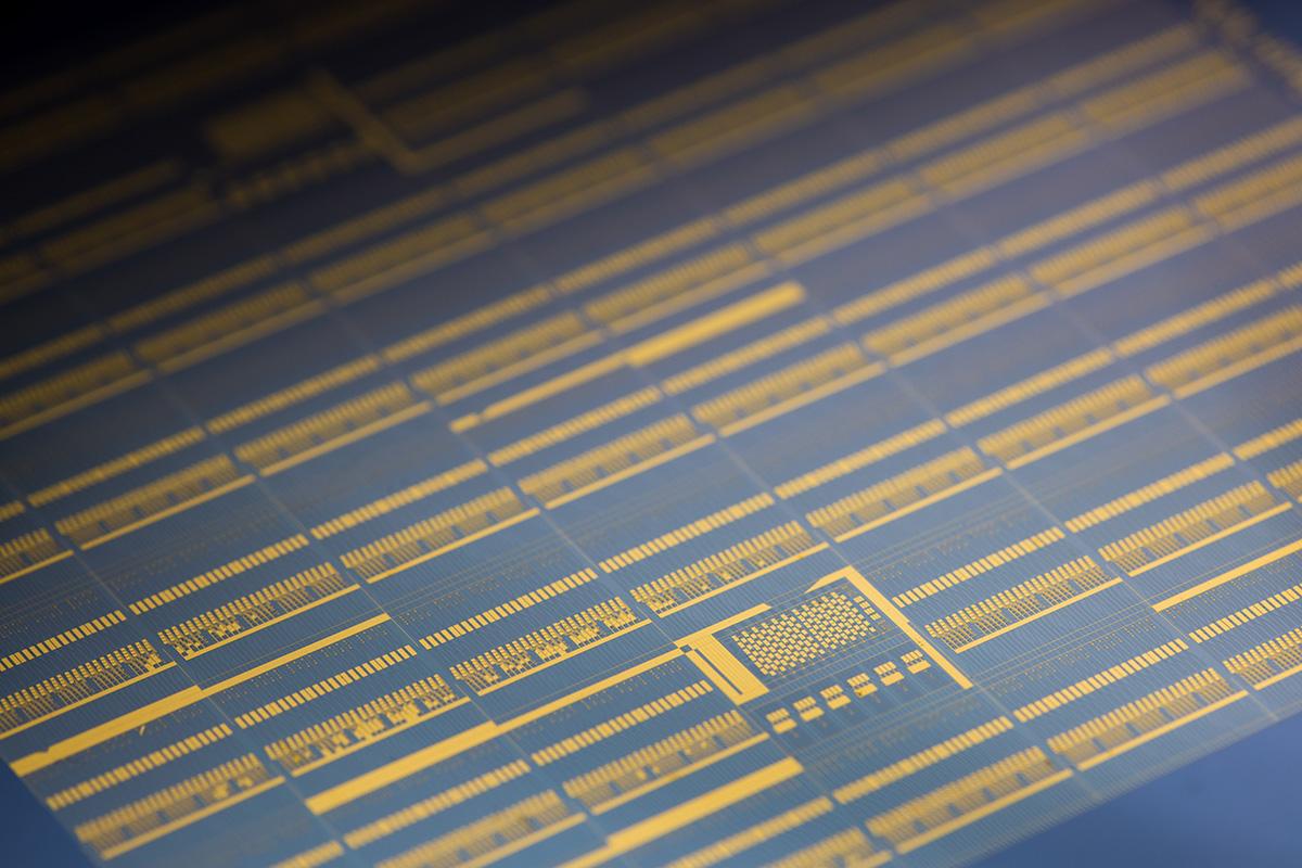 Customized MEMS process development and manufacturing