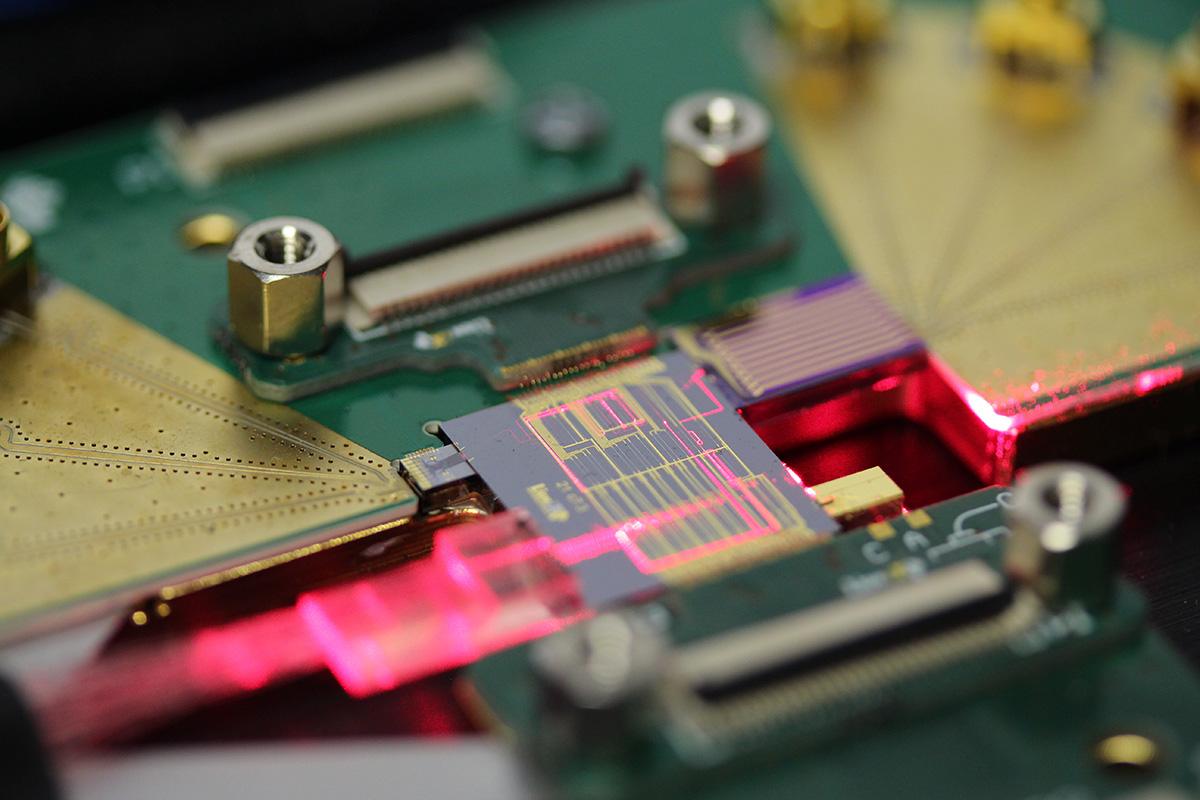 Photonic Integrated Circuits solutions